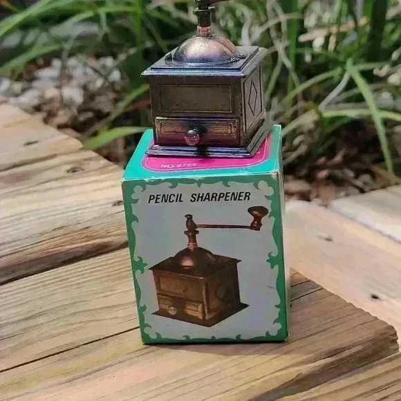 Antique Finish Miniature Pencil Sharpener Coffee Grinder by Durham Industries - Picture 1 of 12